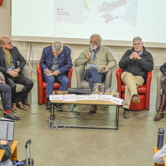 02/10/2022-Enseigner le conflit Russie-Ukraine avec Michel FOUCHER, Jean RADVANYI, Laetitia ROUHAUD, Pascal ORCIER,  Laurent CARROUÉ, Kevin SUTTON