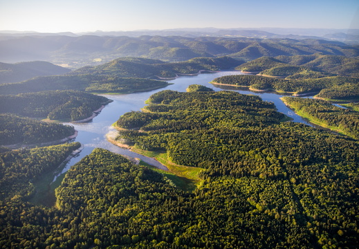 Pierre-Percée Lac de Pierre-Percée ©Tristan Vuano