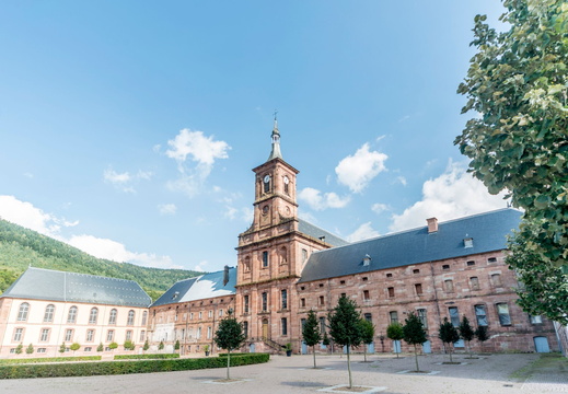 Moyenmoutier Abbaye Extérieur ©MaximePerrotey Vue extérieure