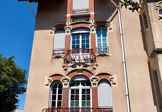 Batiment Art Nouveau 2 @Louann
