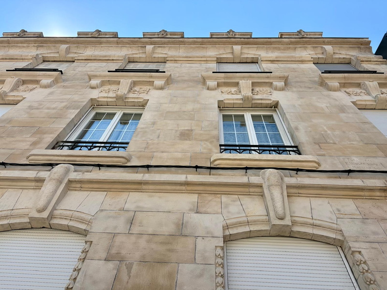 Batiment Art Nouveau 1 @Louann.jpeg